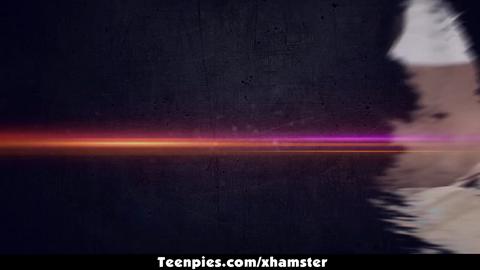 29747